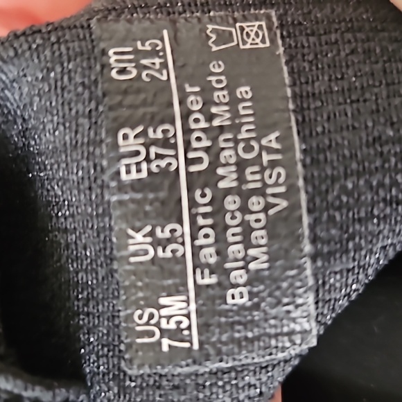 Bzeees 7 1/2 Black Mule Sandals - Picture 3 of 3